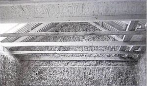 One Earth Issue No21 Straw Bale House inside