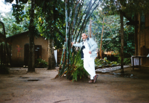 Machan Visitors Camp 1994 photo Alan Jacobsen