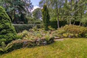 Cullerne House garden