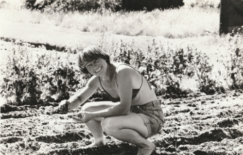 Judith Bone in Cullerne Garden photo Judith Bone