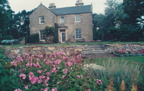 Cullerne House Garden photo Lynn Barton